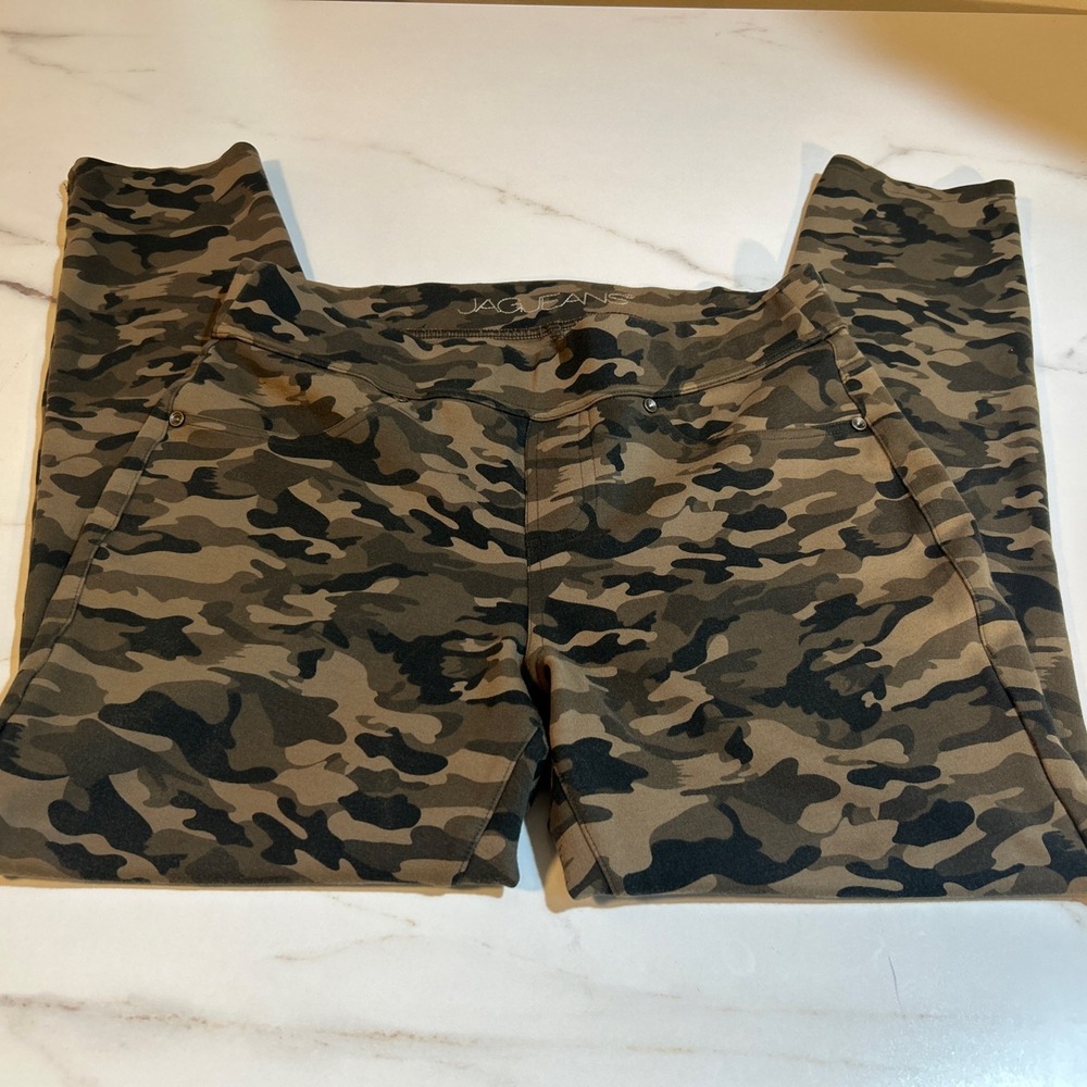 Jag Jeans Legging Pants Womens Size Medium StretchyGreen Camo Cropped‎